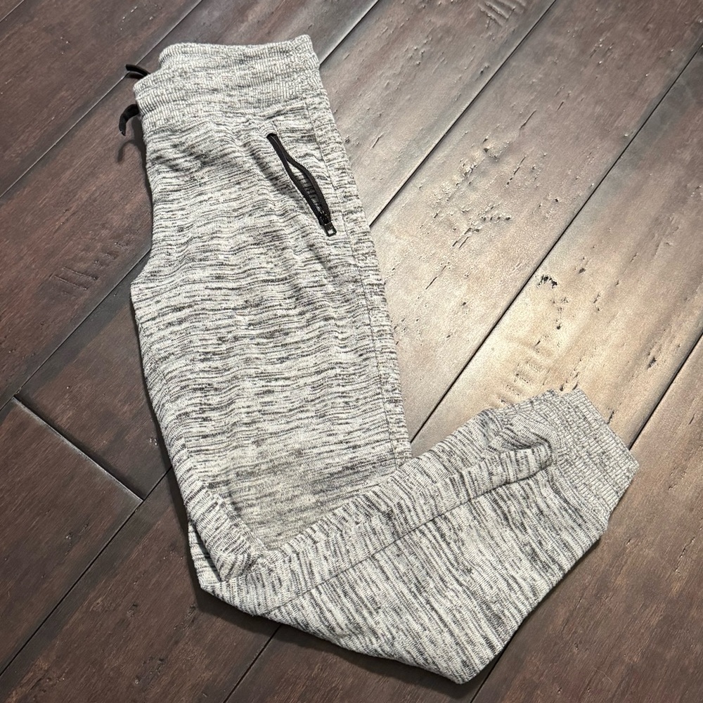 VGUC athleta girl joggers small/7